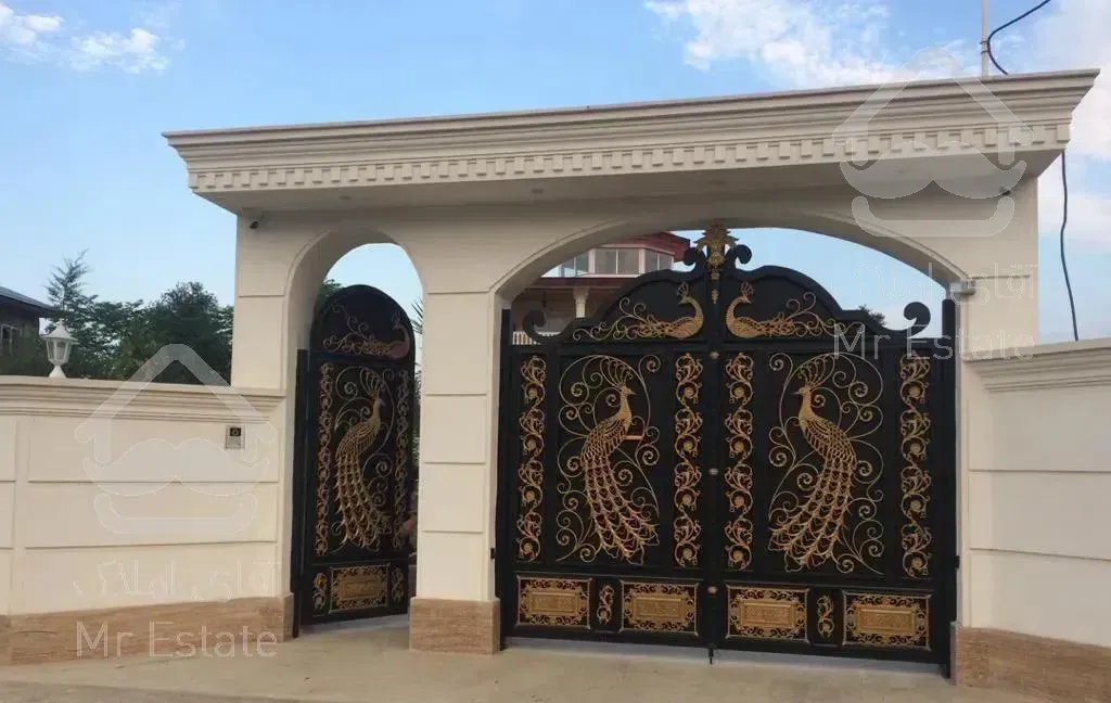 فروش ویلا نوساز ۶۰۰متری در محوطه ۱۰۲۴متری