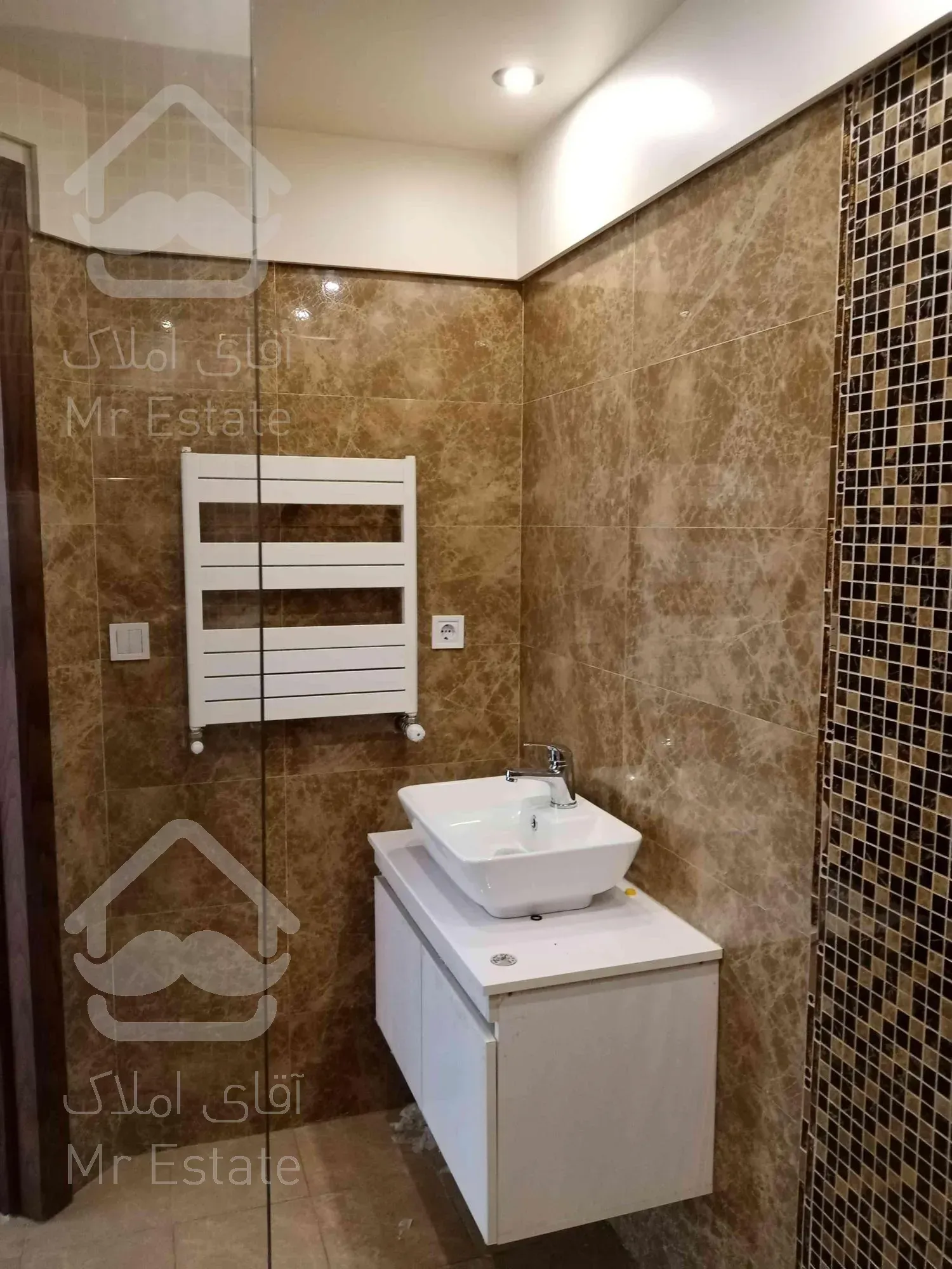 130 متر دو خواب مستر نیاوران نوساز