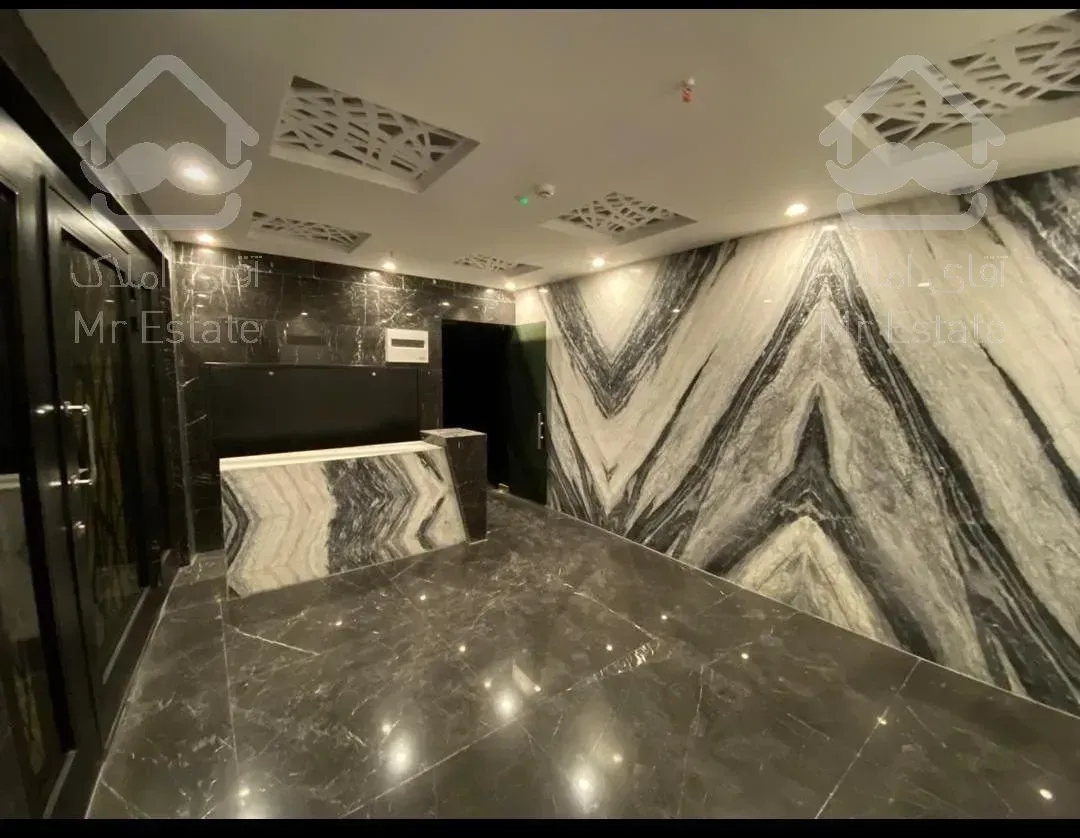 ۱۱۰متر اداری. نور عالی . ویو بی نظیر