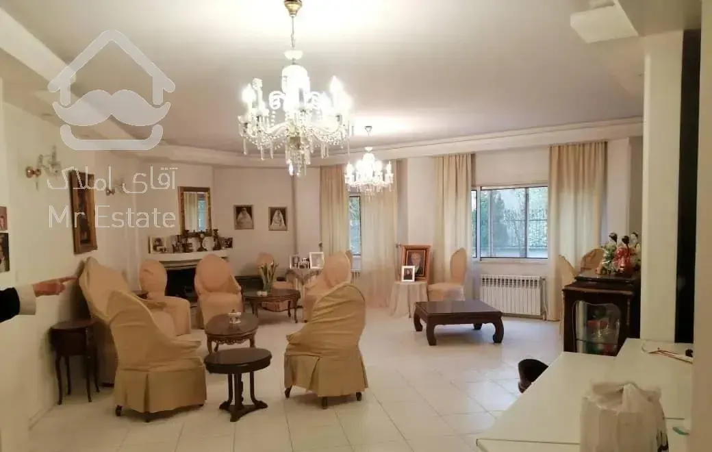 دربند ۱۳۰ متر ۳خواب/۲۵۰ متر حیاط اختصاصی