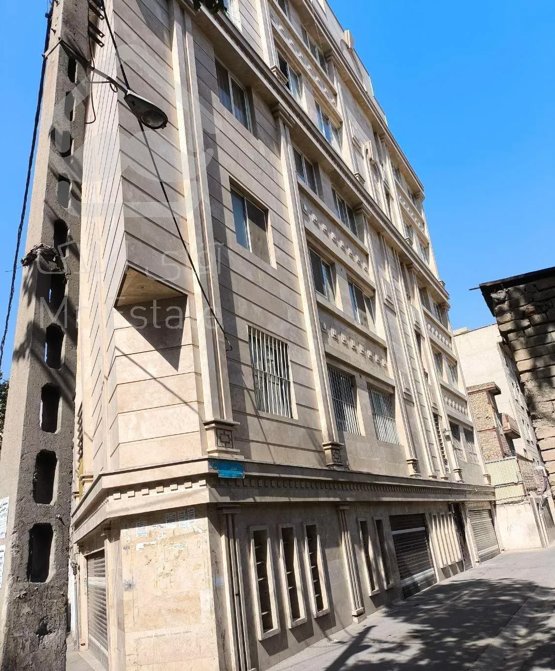 آپارتمان دو خوابه ۱۷ شهریور جنوبی .قاسم مهاجر