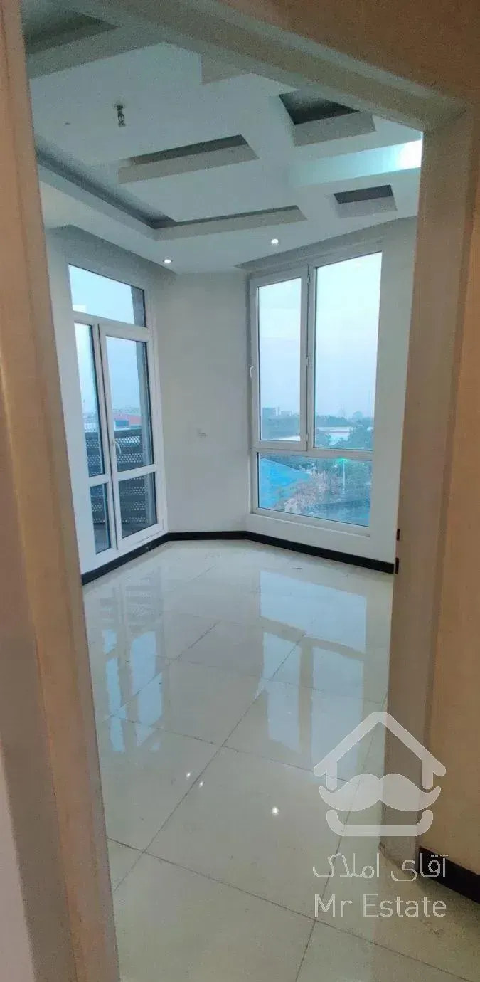 ۱۲۴متر سه خواب آکواریوم ۰