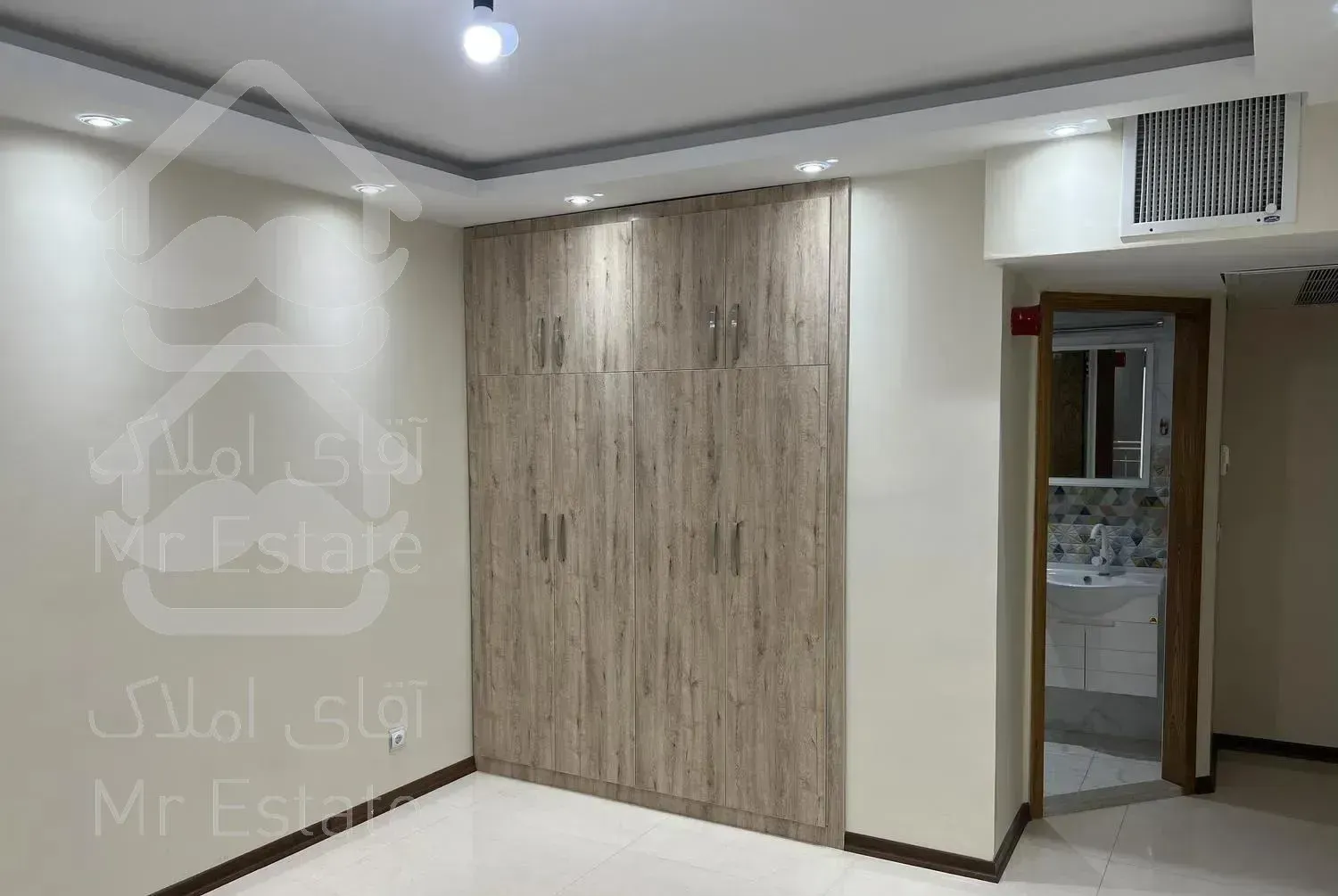 آپارتمان۲۰۰متری۳خوابه تک واحدی نوساز جابرانصاری