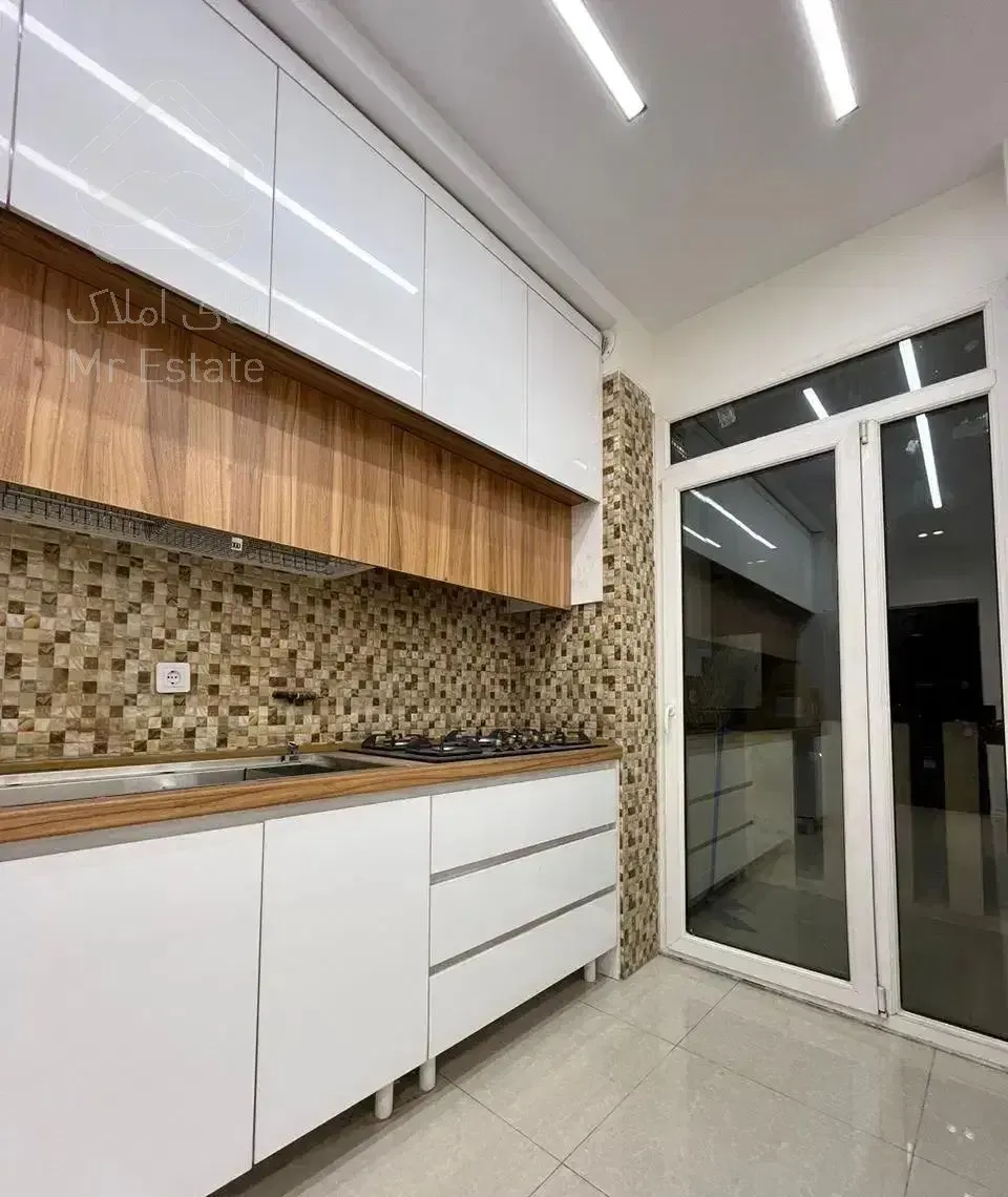 اپارتمان ۱۲۶ متری/نوساز/تنکابن بلوار جمهوری