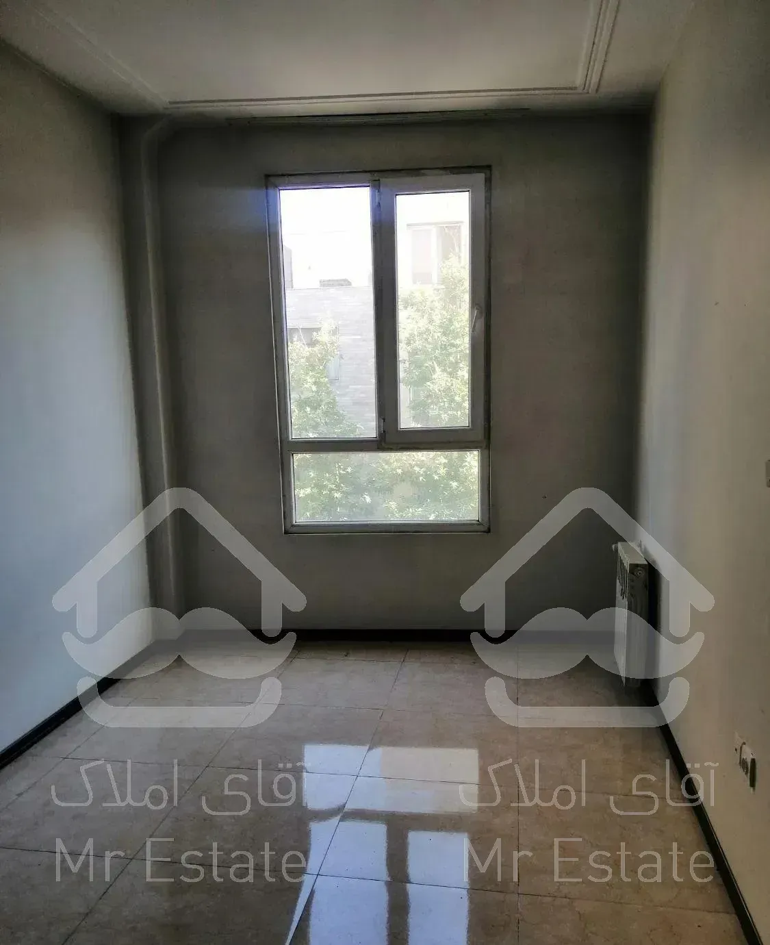 ضابطی ۹۸متر روبه آفتاب فروشنده