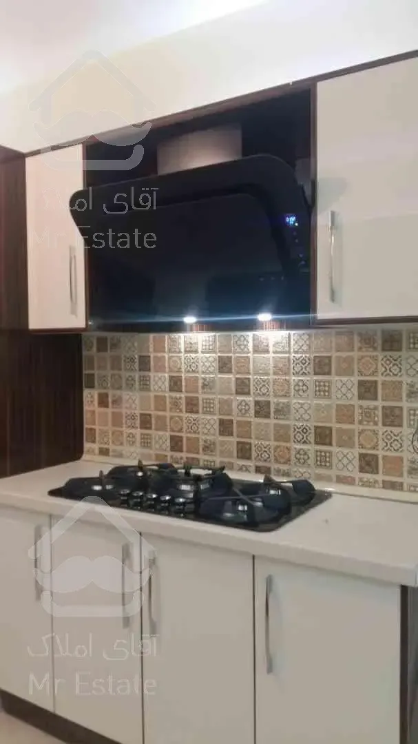 ۶۲ متر یک خوابه ؛ پلیس