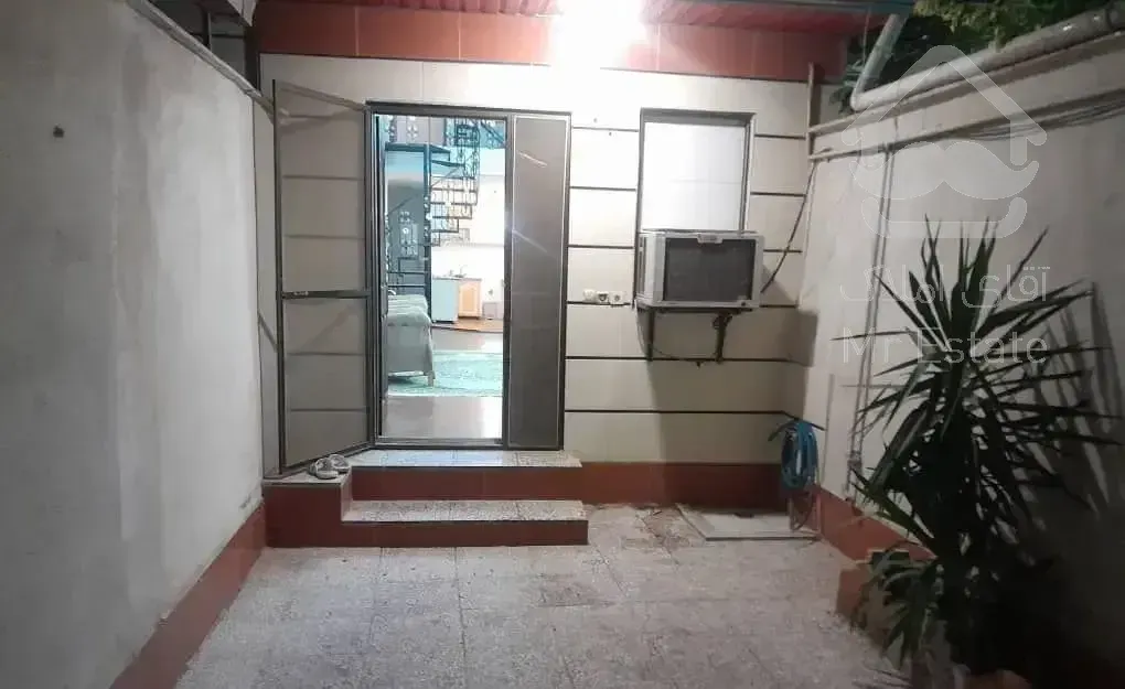 ویلایی (مبله بدون صاحبخونه) در شریفی