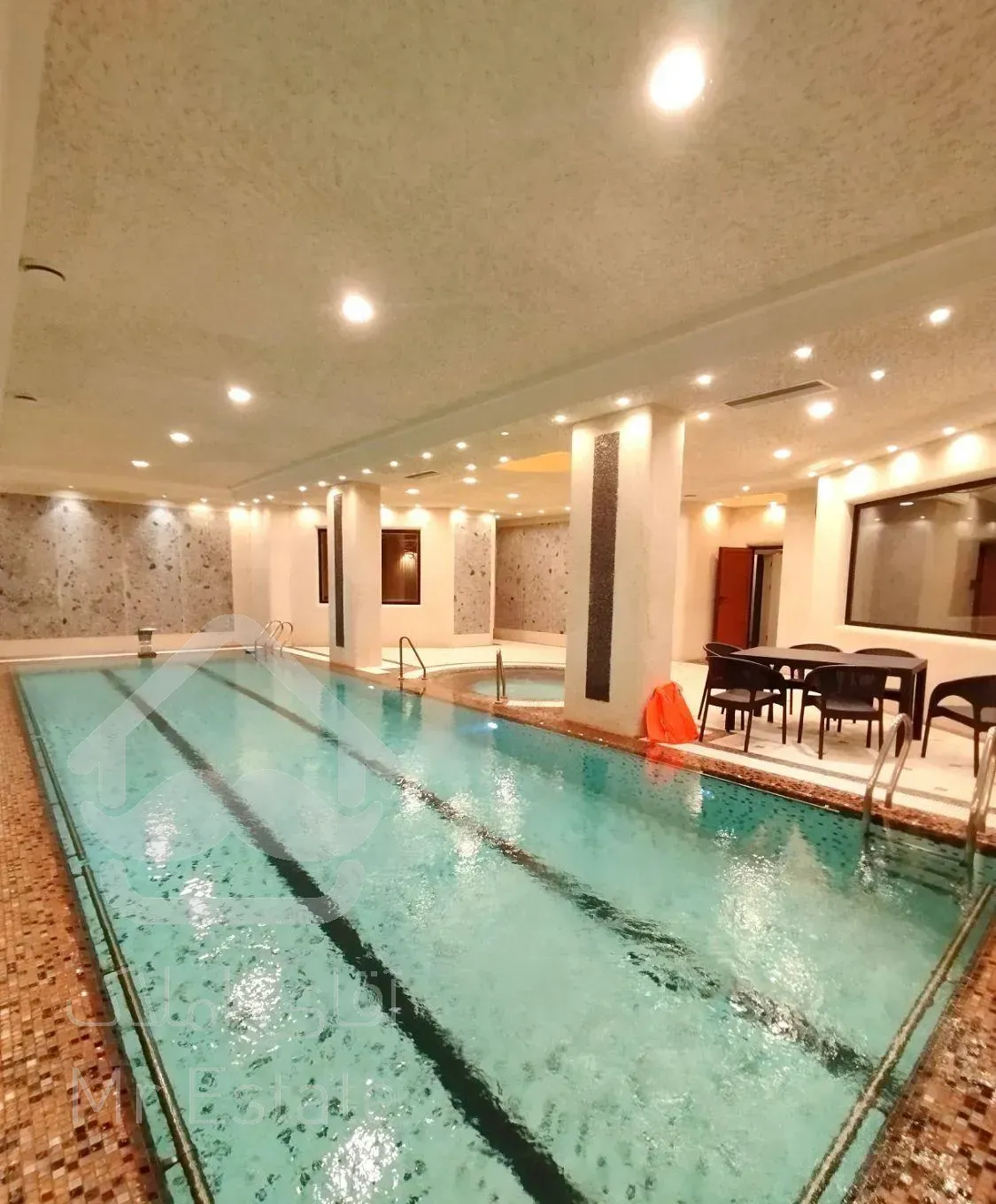 کامرانیه شمالی/کلیدنخورده/۲۵۵متر/سازه لوکس/تکواحدی