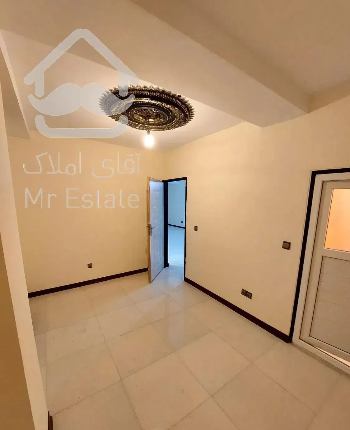 ۷۶متری نوساز تمیز