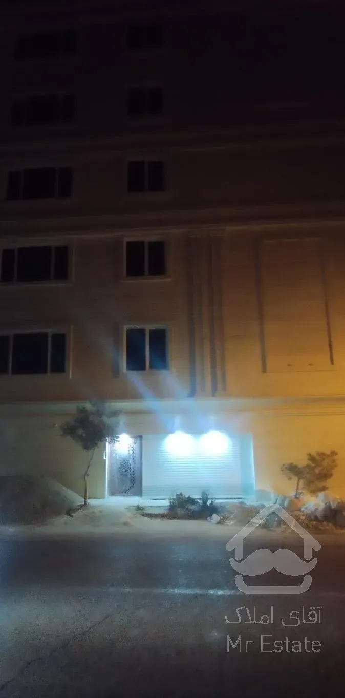 فروش یک واحد آپارتمان