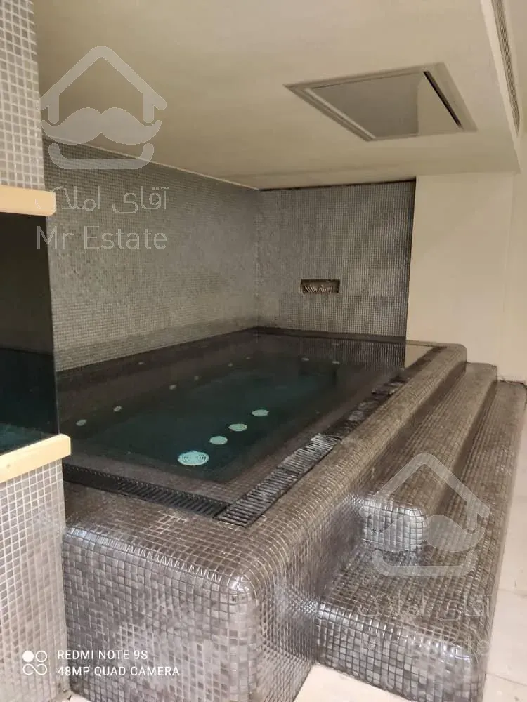 اجاره و رهن آپارتمان زعفرانیه 295  متر لوکس