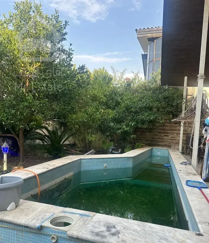 فروش فوری ویلای ۳۰۰ متری ۴۰۰ دستگاه