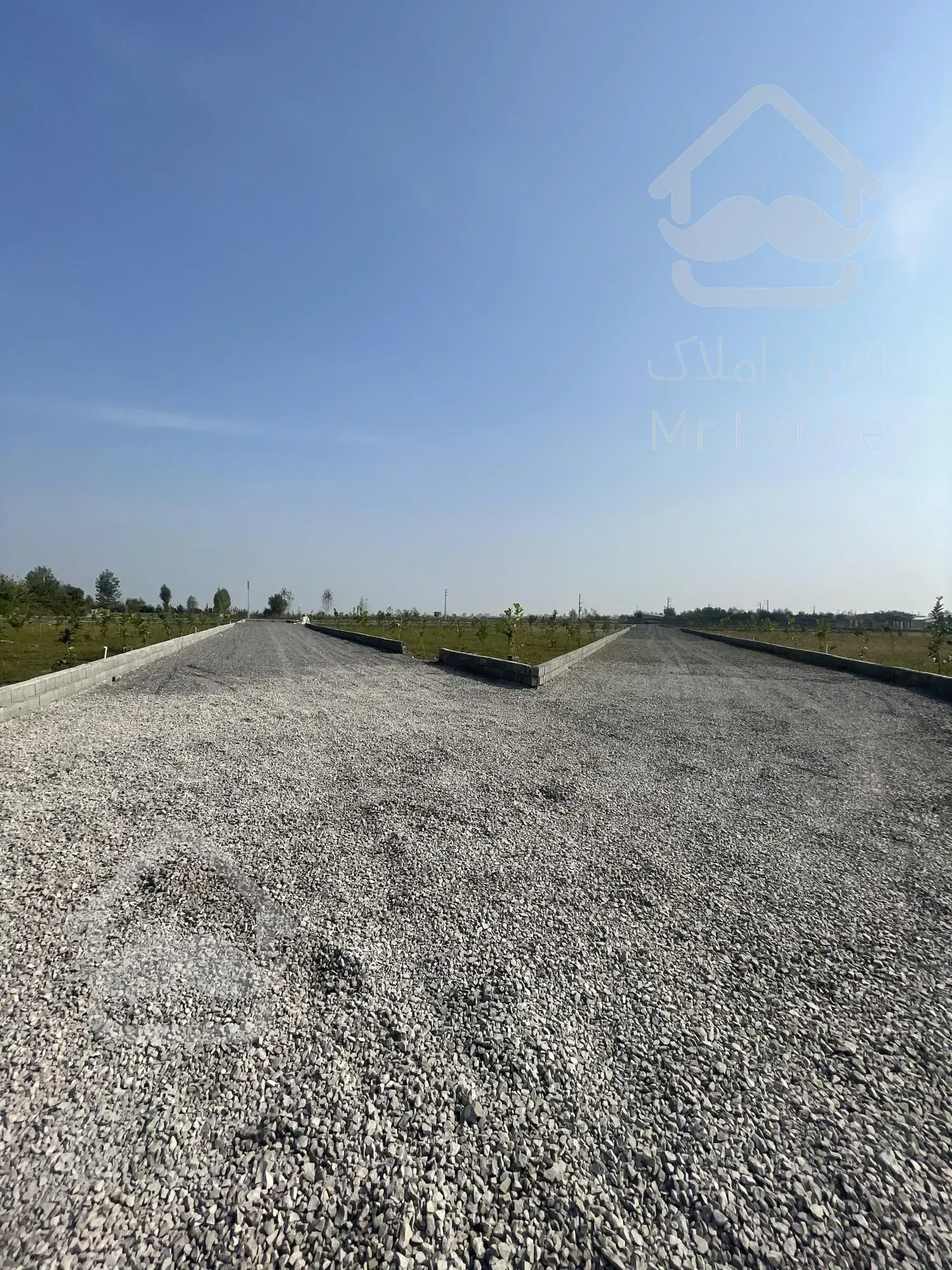 باغ ۴۶۰ متری نزدیک دریا