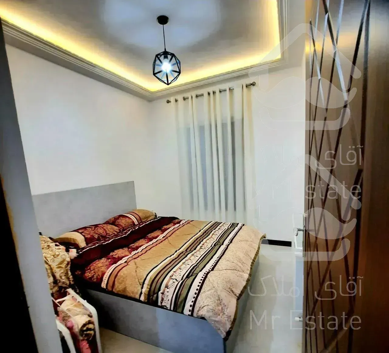 ویلا استخردار حیاط باغی ۱ماه ساخت