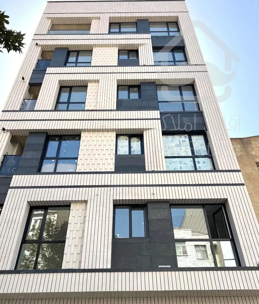 102متر/سالن‌پرده‌خور/نوساز‌کلیدنخورده/شرق مرزداران