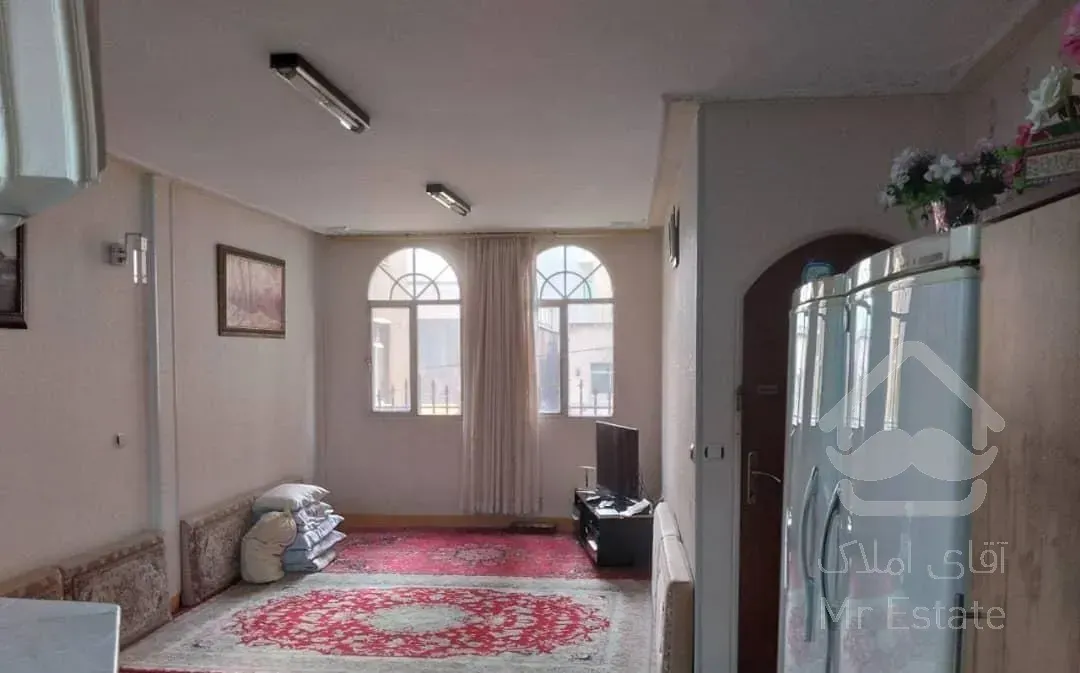 ۵۲ متر یک خواب ابتدایی خیابان ثارالله شرقی