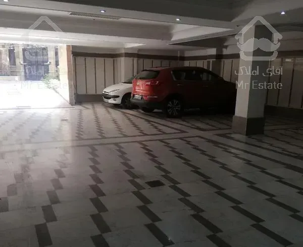 120متر / نیاوران /خوش نقشه/رهن کامل