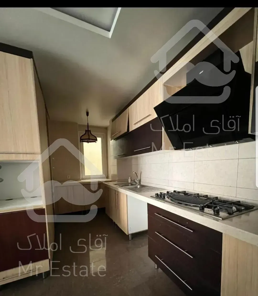 ۱۳۰ متر دو خواب خیابان آفتاب با مشاعات آبی