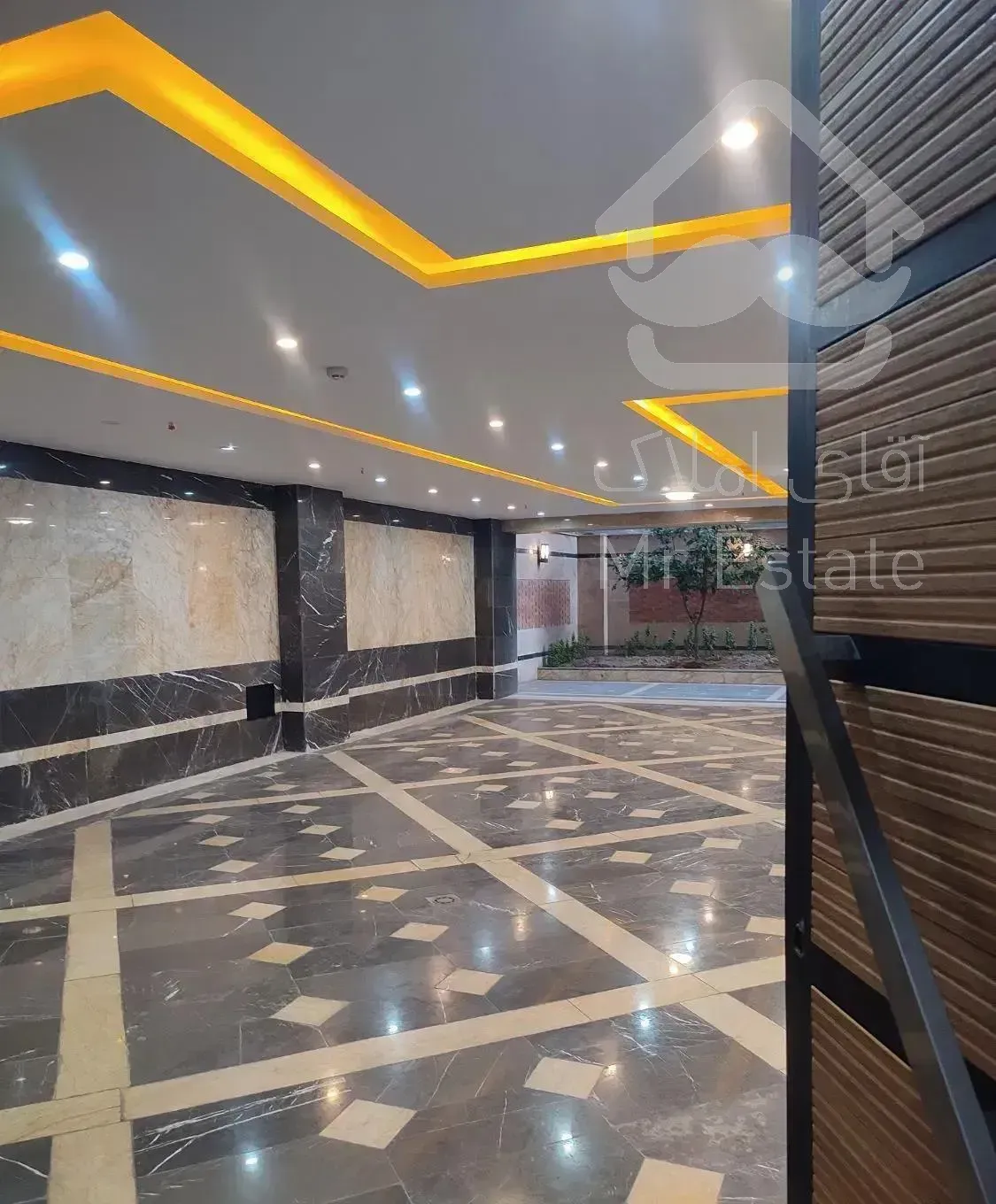 آپارتمان ۱۲۸مترسه خوابه/تک واحدی/کلیدنخورده