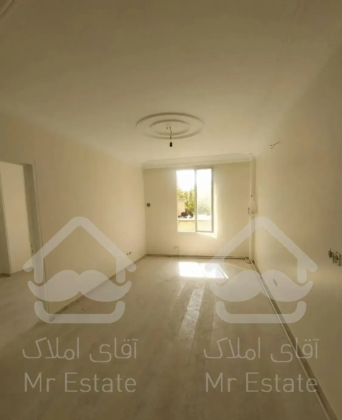 ۵۰ متر غرب باقری قزاقی مجرد