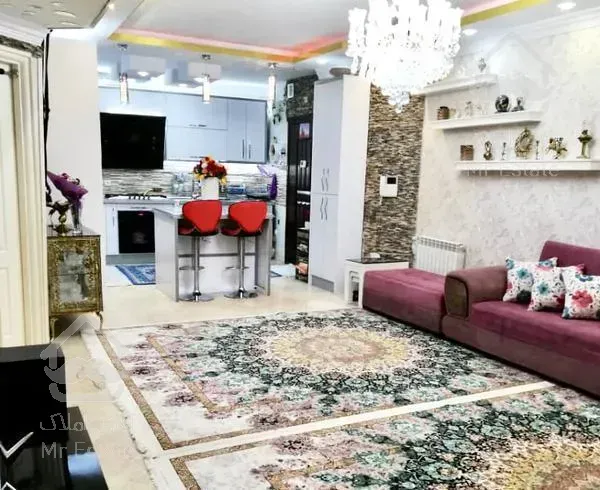 ٧٨ متر/خوش نقشه/فول امکانات/٦ ساله/مهران