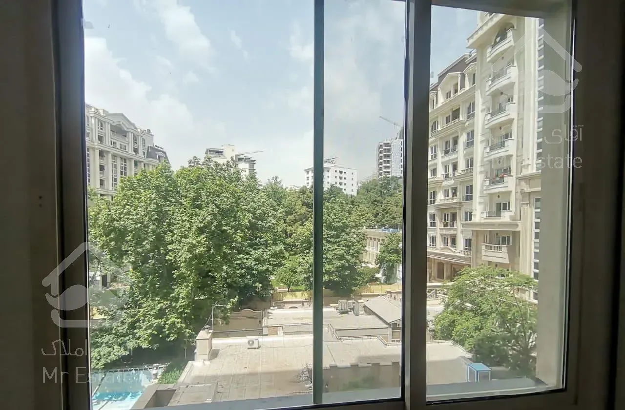 آپارتمان ۳۹۰ متری فول امکانات