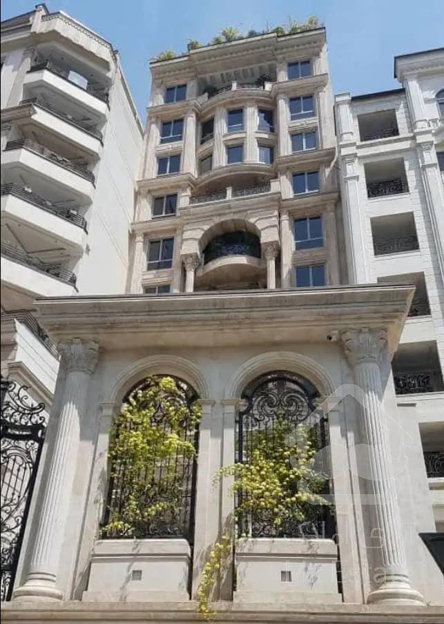 فروش آپارتمان فرمانیه شرقی ، سنبل ، ۳۰۰ متر۴ خوابه