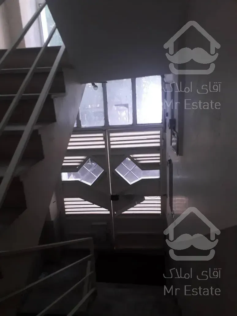 فروش ۵۰ متر ۱ خواب با حیاط اختصاصی