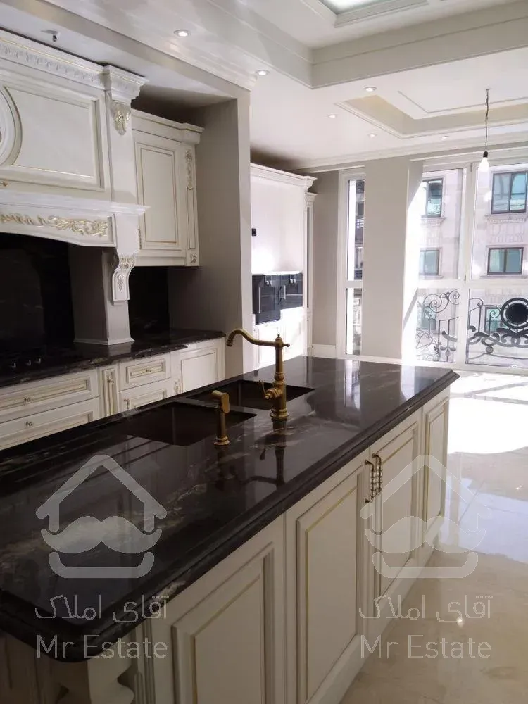 350 متری در فرمانیه سنبل