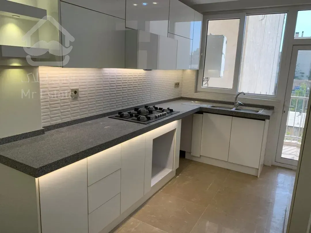 133 متری قلهک