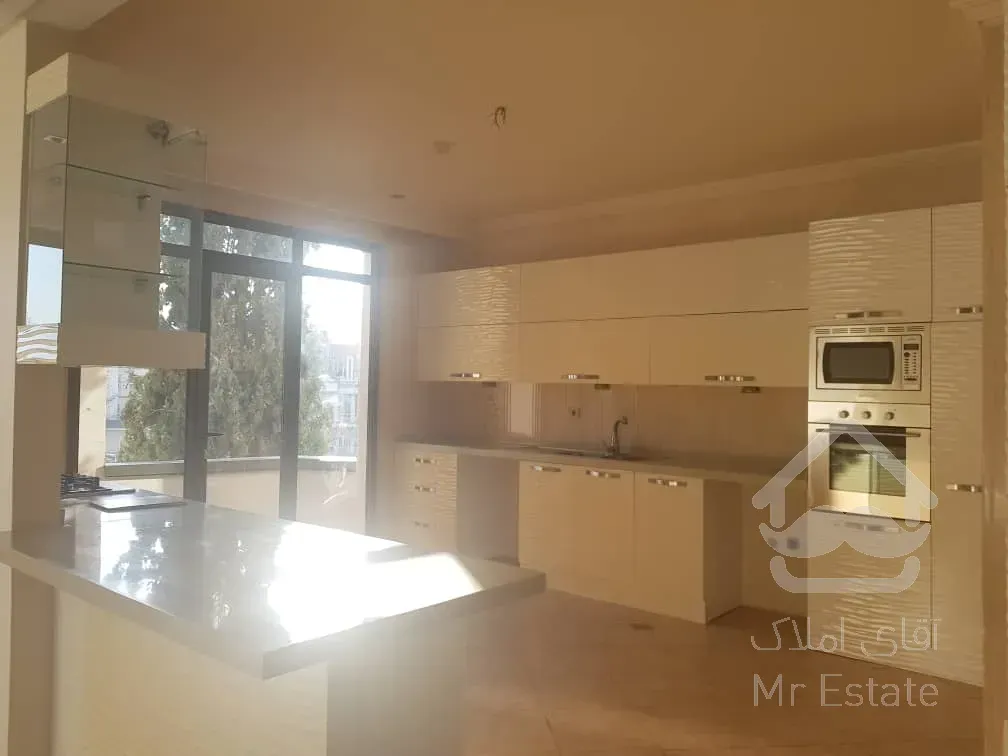 فروش 110 متر اختیاریه