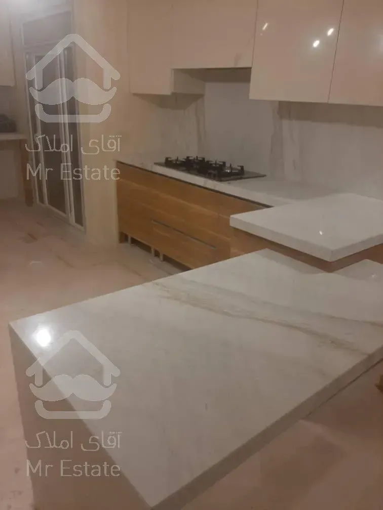 شریعتی 165 متر لوکیشن تاپ