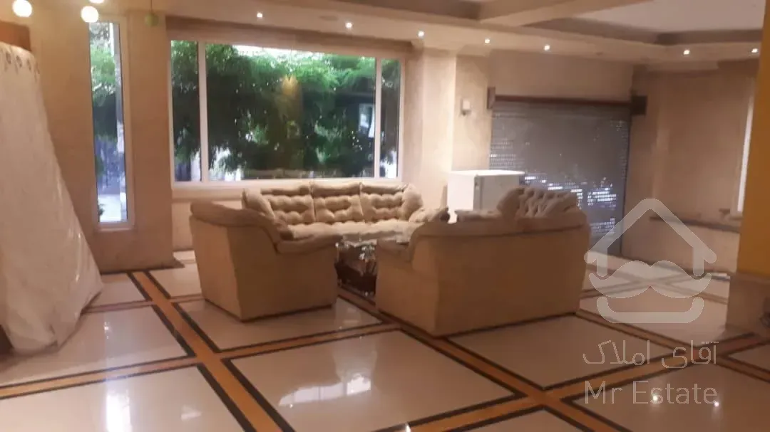 اجاره 185 متر در آجودانیه