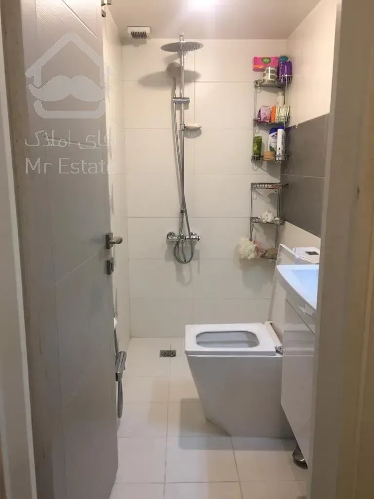 فروش 68 متری ازگل