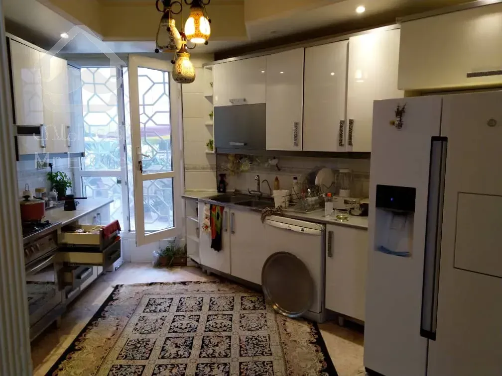 فروش 176 متری پاسداران