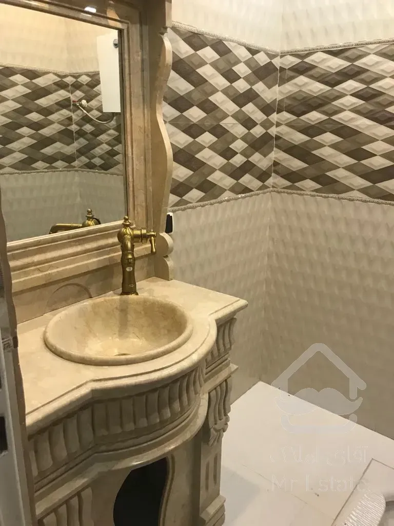 فروش 105 متر در قلهک