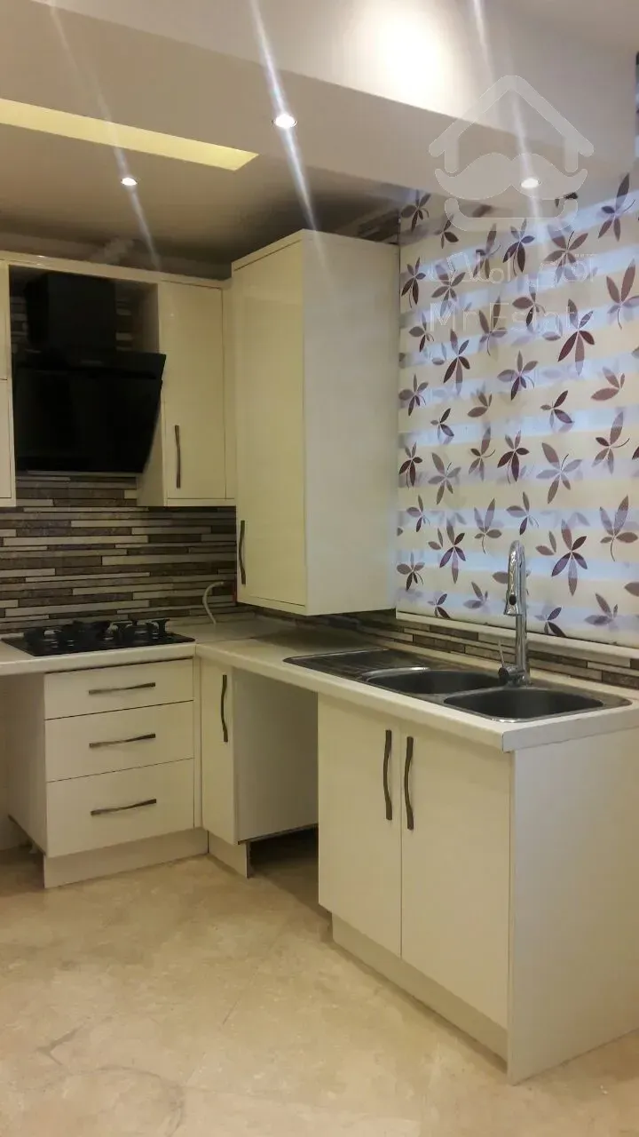 اجاره 72 متری اختیاریه