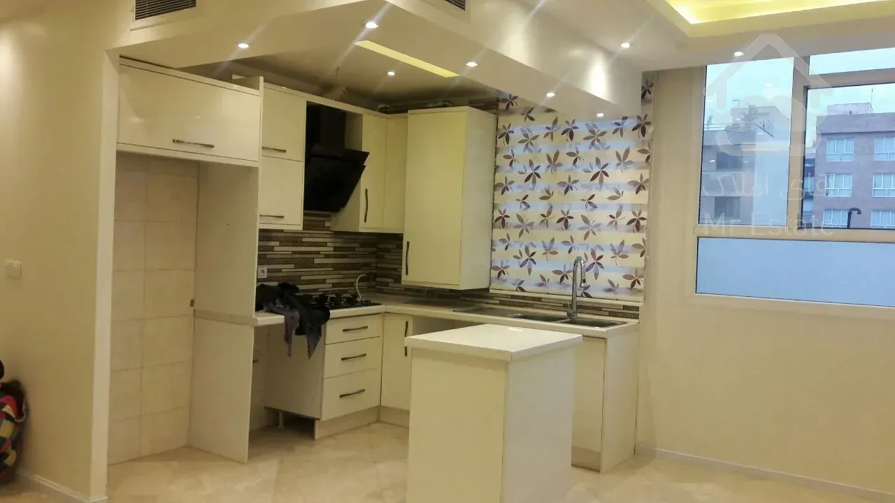 فروش 65 متری اختیاریه