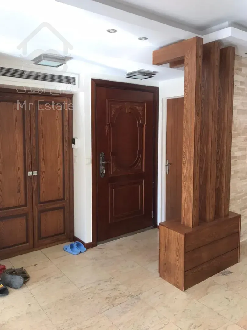 فروش 130 متری پاسداران