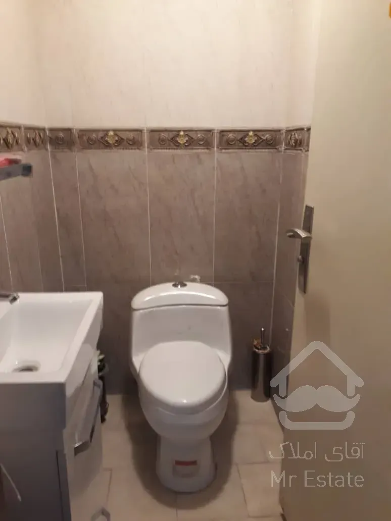 فروش 100 متری نیاوران