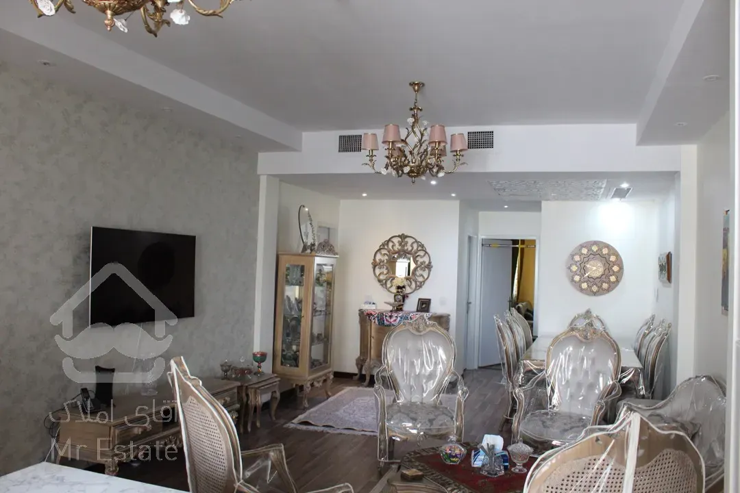 فروش 95 متری پاسداران