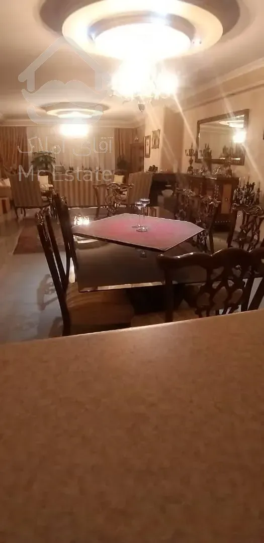 فروش 220 متری قلندری