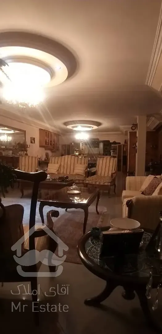 فروش 215 متری قلندری