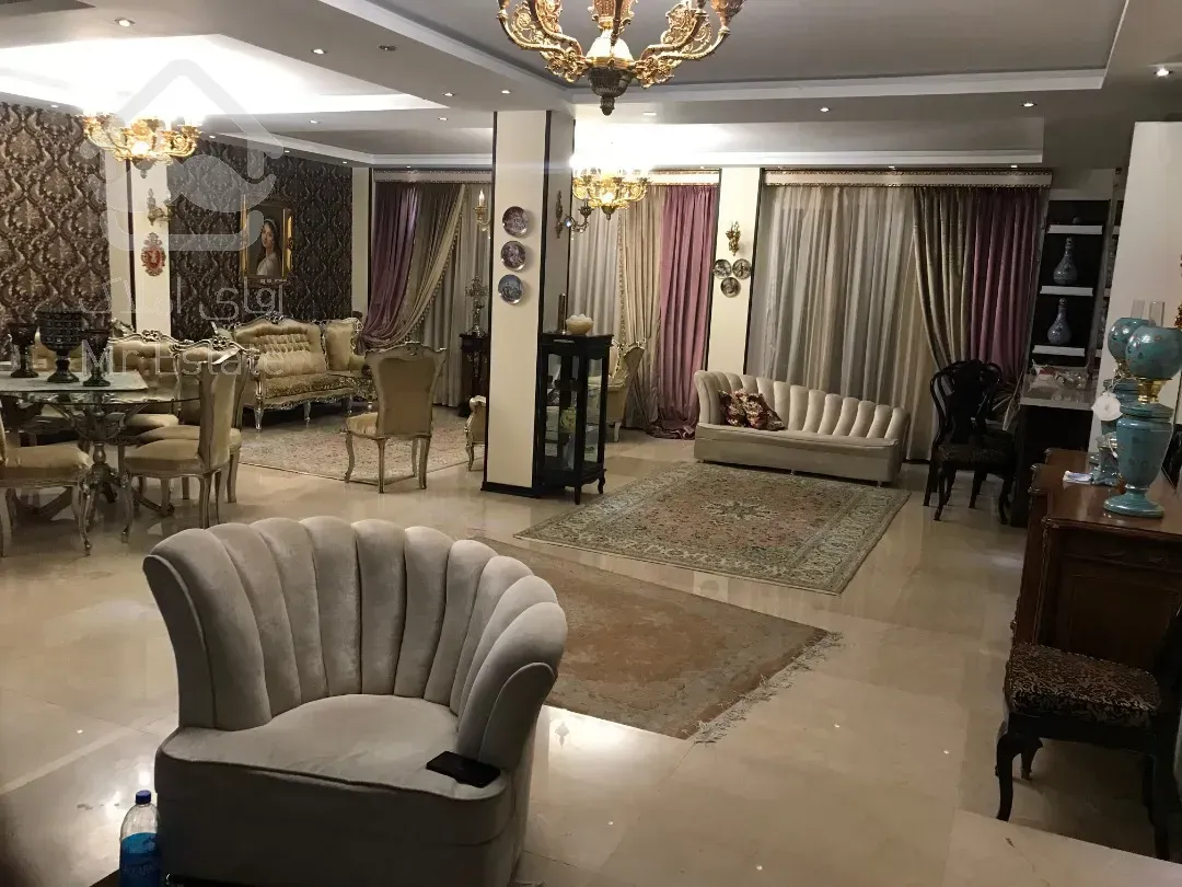 فروش 160 متری پاسداران