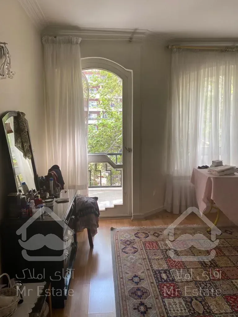 خرید کلنگی 1220 متری در نیاوران