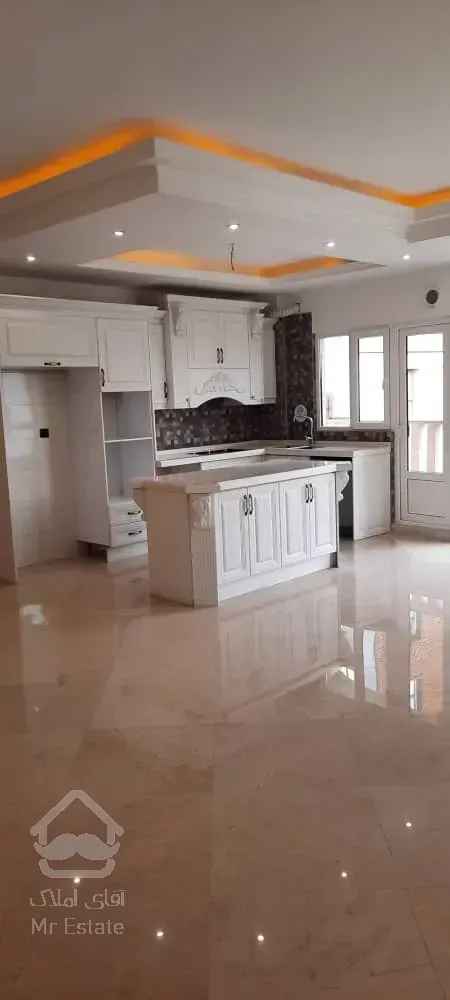 فروش 110 متری پاسداران