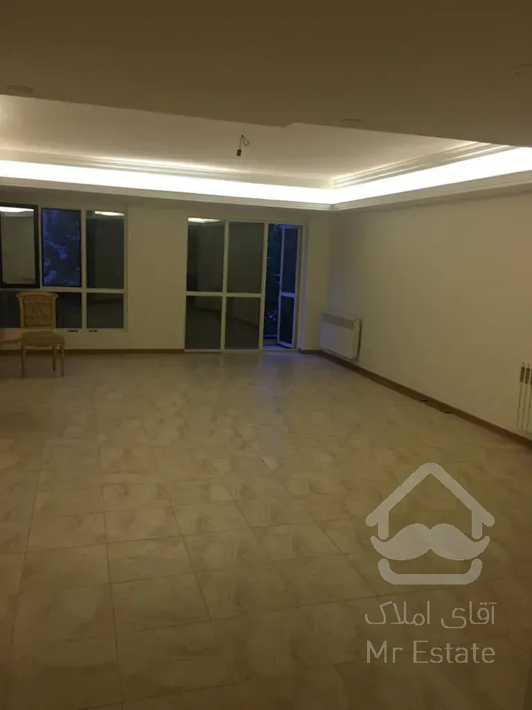 فروش 100 متری پاسداران