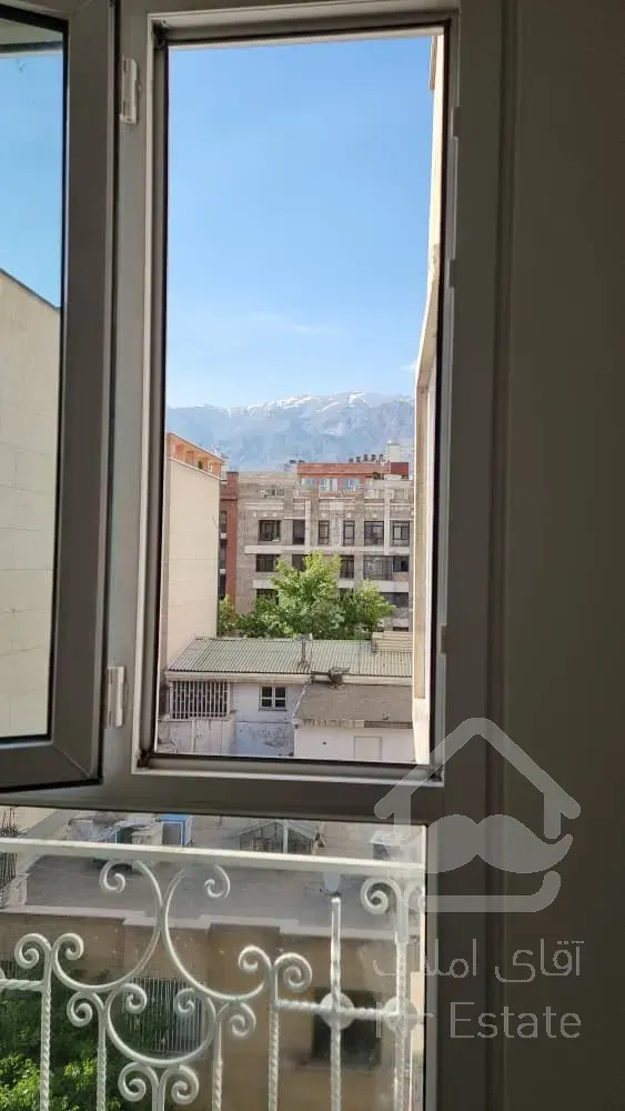 فروش 110 متری پاسداران