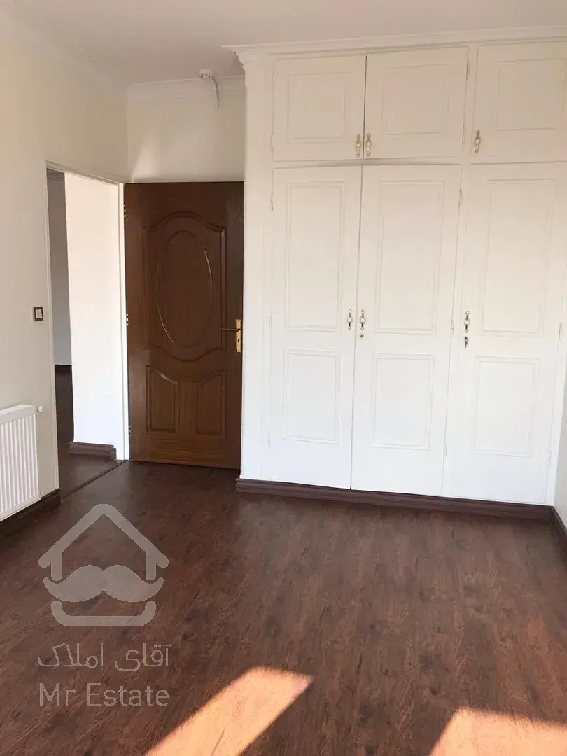 فروش 140 متری جهانتاب