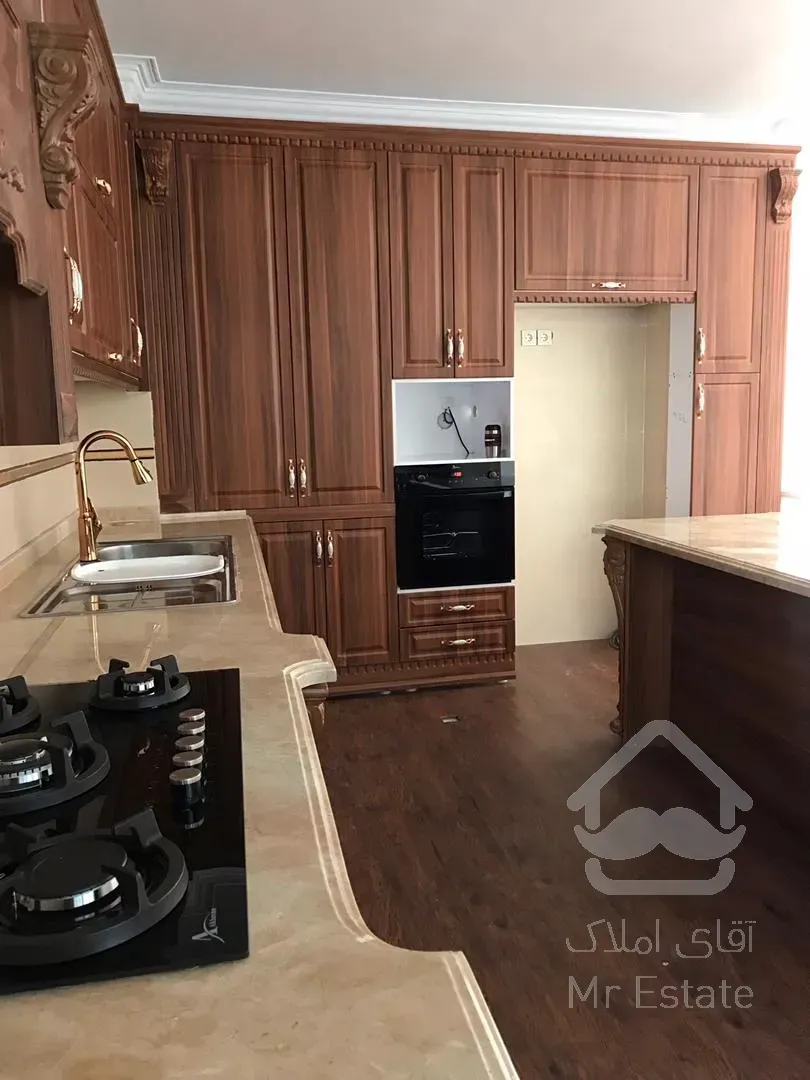 فروش 140 متری جهانتاب